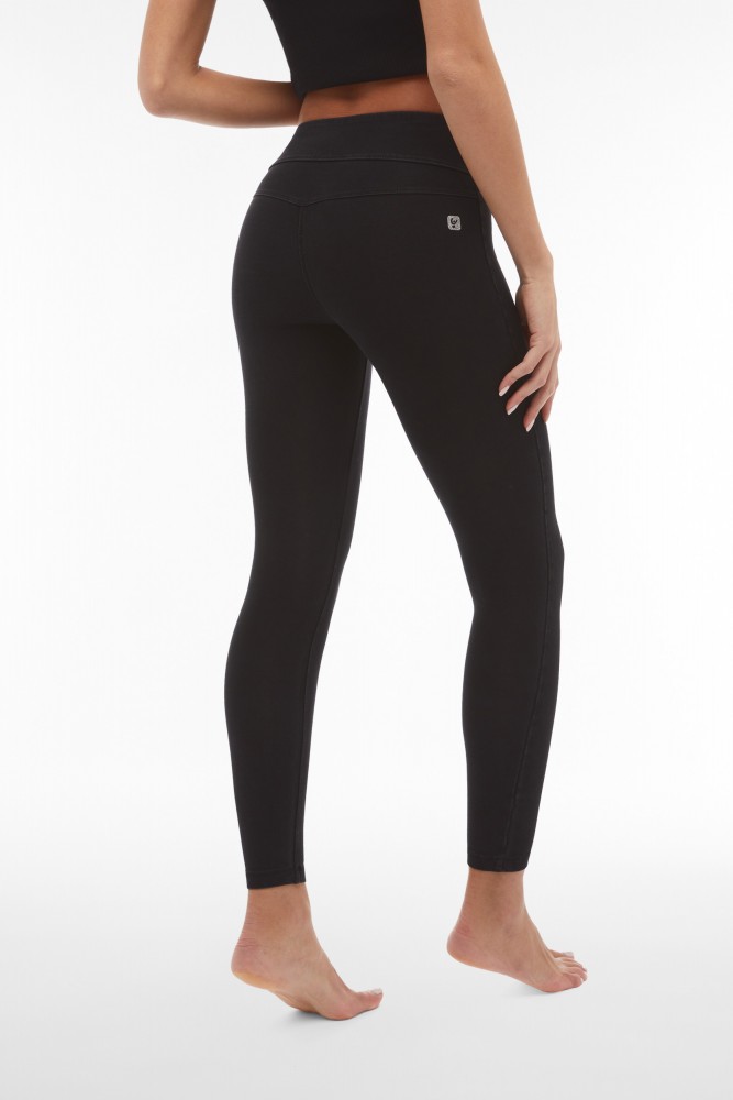 Hlače N.O.W.® sa srednje visokim strukom , denim crne