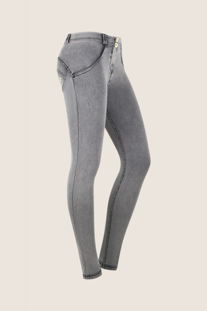 WR.UP®, normalen pas, organski bombaž, skinny, sive, denim efekt.
