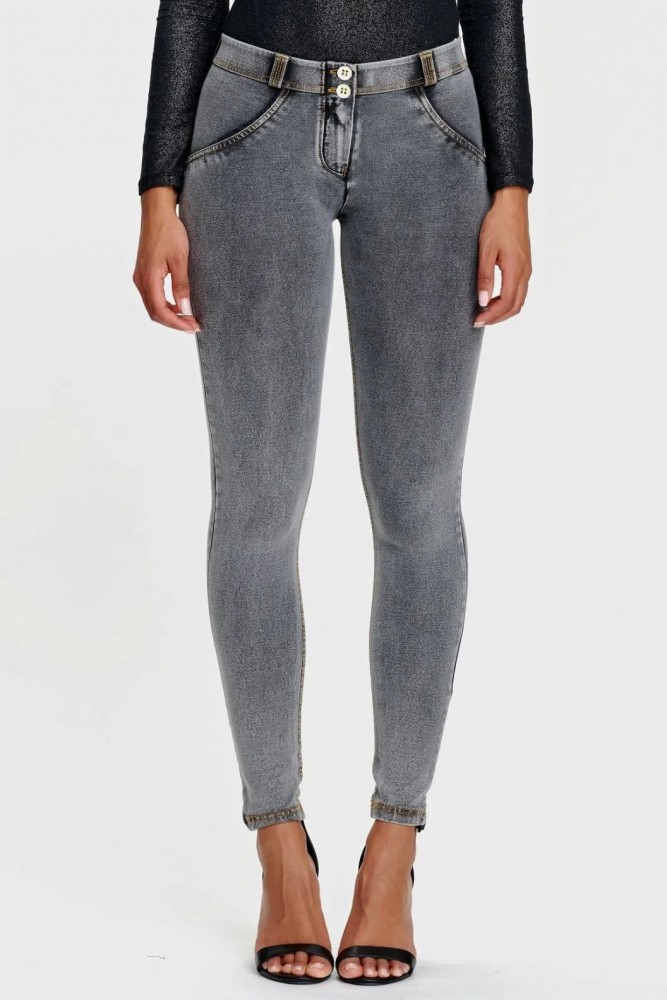 WR.UP®, NORMALAN STRUK, SKINNY, SIVI, DENIM EFEKT, SVIJETLO ISPRANE