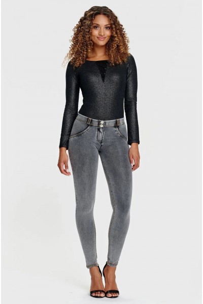 WR.UP®, NORMALAN STRUK, SKINNY, SIVI, DENIM EFEKT, SVIJETLO ISPRANE