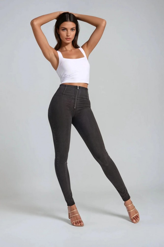 WR.UP® traper, visoki struk, normalna dužina, s patentnim zatvaračem, tamno plave s plavim šavovima