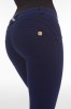 WR.UP® push-up hlače z nizkim pasom z temnim denim efektom