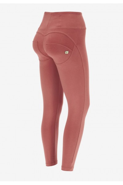 WR.UP® 7/8 skinny hlače push-up z visokim pasom iz organskega bombaža, SS26