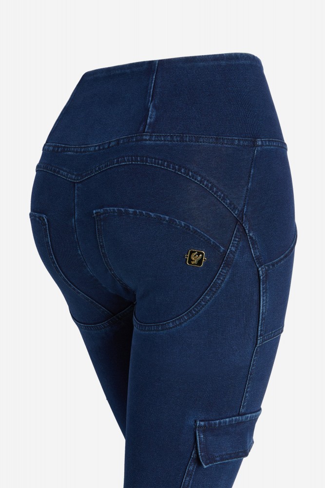 WR.UP® kargo hlače s visokim strukom i dužinom 7/8, tamni traper