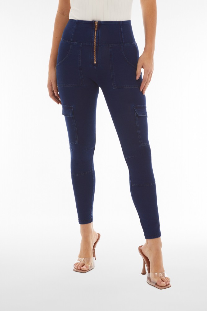 WR.UP® kargo hlače s visokim strukom i dužinom 7/8, tamni traper