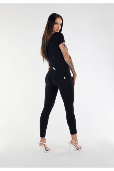 Crne WR.UP® superskinny hlače 7/8 od rastezljivog pamuka s uobičajenim strukom