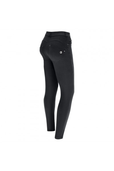 WR.UP®  hlače z visokim pasom iz premium tkanega materiala, SS26